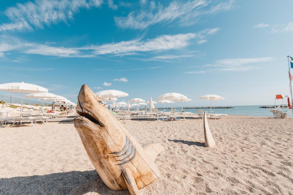 Natural Village Resort Porto Potenza Picena Dış mekan fotoğraf