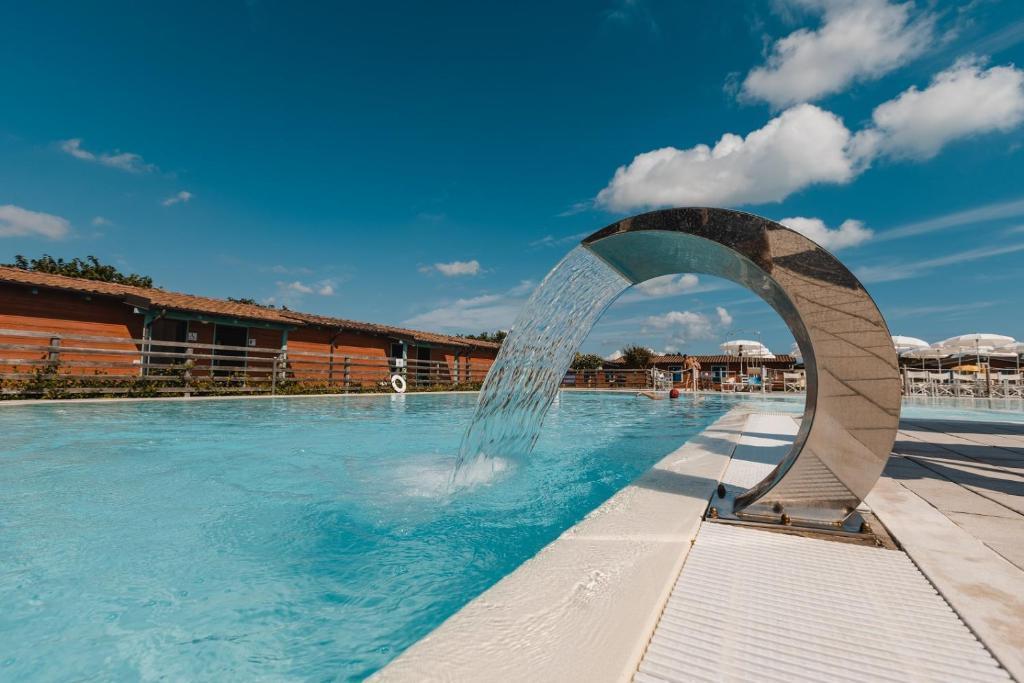 Natural Village Resort Porto Potenza Picena Dış mekan fotoğraf